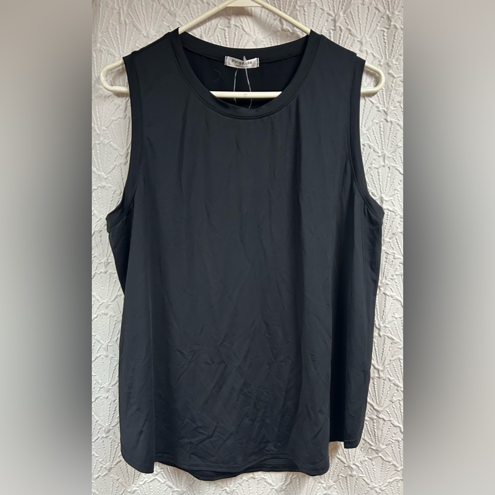 NWT Large Pinspark Black Tank
